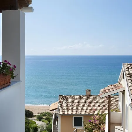 アパート Homes Corfu グリファダ
